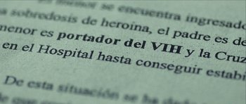 Movie still from “The Orphanage” (2007), directed by J.A. Bayona – View of a page in a spanish book; Extreme Close Up shot, Low angle
