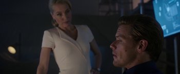 Movie still from “The Spy Who Dumped Me” (2018), directed by Susanna Fogel – A man and a woman are looking at each other; Medium shot, Over the shoulder angle