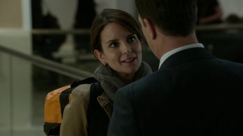 Movie still from “Whiskey Tango Foxtrot” (2016), directed by Glenn Ficarra – A man and a woman talking to each other; Close Up shot, Over the shoulder angle