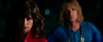 Movie still from “Zoolander 2” (2016), directed by Ben Stiller – A woman in a red shirt and a woman in a blue shirt; Close Up shot, Over the shoulder angle