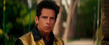 Movie still from “Zoolander 2” (2016), directed by Ben Stiller – Ben stiller in front of a tree in a park; Close Up shot, Over the shoulder angle