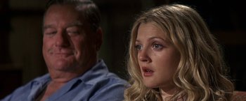 Movie still from “50 First Dates” (2004), directed by Peter Segal – A man and a woman sitting next to each other; Close Up shot, Over the shoulder angle