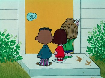 Movie still from “A Charlie Brown Thanksgiving” (1973), directed by Phil Roman – Three children are standing in front of a door; Extreme Wide shot, High angle