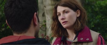 Movie still from “Adult Life Skills” (2016), directed by Rachel Tunnard – A man and a woman are talking to each other; Close Up shot, Over the shoulder angle