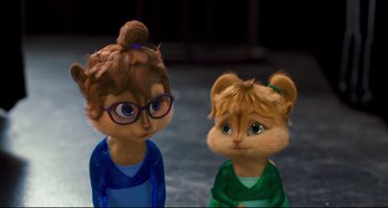 Movie still from “Alvin and the Chipmunks: The Squeakquel” (2009), directed by Betty Thomas – A couple of people that are next to each other; Medium shot, Over the shoulder angle
