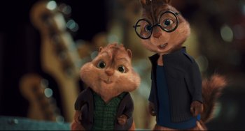 Movie still from “Alvin and the Chipmunks: The Squeakquel” (2009), directed by Betty Thomas – A couple of chipmunks are standing next to each other; Close Up shot, High angle