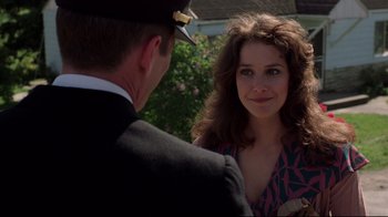 Movie still from “An Officer and a Gentleman” (1982), directed by Taylor Hackford – A man and a woman are looking at each other; Close Up shot, Over the shoulder angle