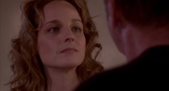 Movie still from “As Good as It Gets” (1997), directed by James L. Brooks – A person looking into a mirror; Close Up shot, Over the shoulder angle