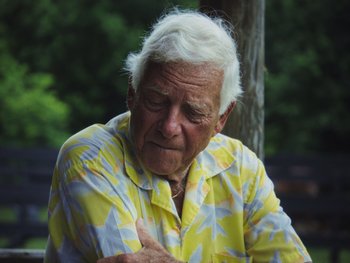 Movie still from “Some Kind of Heaven” (2020), directed by Lance Oppenheim – Close Up shot, Over the shoulder angle