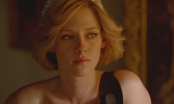 Movie still from “Spencer” (2021), directed by Pablo Larraín – A person wearing a tiara; Close Up shot, Low angle