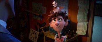 Movie still from “Spies in Disguise” (2019), directed by Troy Quane – A character with a bird on top of his head; Close Up shot, Over the shoulder angle