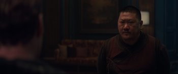 Movie still from “Avengers: Infinity War” (2018), directed by Anthony Russo – Close Up shot, Over the shoulder angle