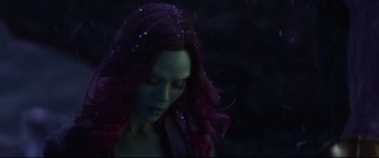 Movie still from “Avengers: Infinity War” (2018), directed by Anthony Russo – Close Up shot, Over the shoulder angle