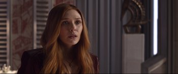 Movie still from “Avengers: Infinity War” (2018), directed by Anthony Russo – Close Up shot, Over the shoulder angle