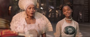 Movie still from “Black Panther” (2018), directed by Ryan Coogler – Close Up shot, Over the shoulder angle