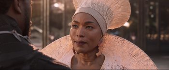 Movie still from “Black Panther” (2018), directed by Ryan Coogler – Close Up shot, Over the shoulder angle