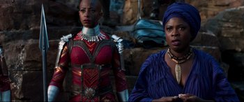 Movie still from “Black Panther” (2018), directed by Ryan Coogler – Medium shot, Over the shoulder angle