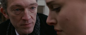 Movie still from “Black Swan” (2010), directed by Darren Aronofsky – A man and a woman looking at one another; Extreme Close Up shot, Over the shoulder angle