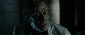 Movie still from “The Amazing Spider-Man” (2012), directed by Marc Webb – A person with green eyes; Close Up shot, Over the shoulder angle