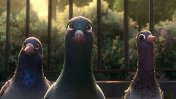 Movie still from “Bolt” (2008), directed by Chris Williams – Three birds standing next to each other in front of a fence; Close Up shot, Low angle