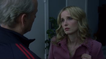 Movie still from “Broken Flowers” (2005), directed by Jim Jarmusch – A man and a woman looking at one another in a room; Close Up shot, Over the shoulder angle