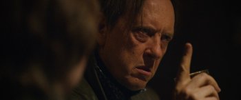 Movie still from “Can You Ever Forgive Me?” (2018), directed by Marielle Heller – A person looking at the camera; Close Up shot, Over the shoulder angle