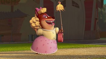 Movie still from “Chicken Little” (2005), directed by Mark Dindal – A cartoon of a woman holding a banana; Medium shot, Low angle
