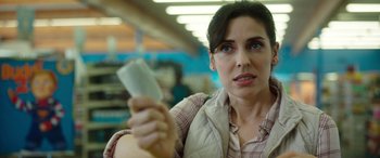 Movie still from “Child's Play” (2019), directed by Lars Klevberg – A person holding a cell phone; Close Up shot, Low angle