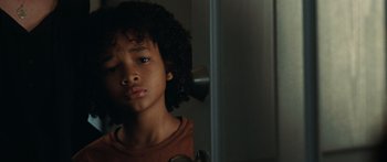 Movie still from “The Day the Earth Stood Still” (2008), directed by Scott Derrickson – Close Up shot, Low angle