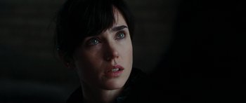 Movie still from “The Day the Earth Stood Still” (2008), directed by Scott Derrickson – A person with green eyes; Close Up shot, Over the shoulder angle