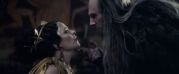 Movie still from “Clash of the Titans” (2010), directed by Louis Leterrier – A man and a woman face to face in a scene; Close Up shot, Over the shoulder angle