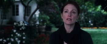 Movie still from “Crazy, Stupid, Love.” (2011), directed by Glenn Ficarra – Close Up shot, Over the shoulder angle