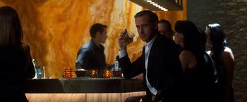 Movie still from “Crazy, Stupid, Love.” (2011), directed by Glenn Ficarra – Medium shot, Over the shoulder angle