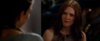 Movie still from “Crazy, Stupid, Love.” (2011), directed by Glenn Ficarra – Close Up shot, Over the shoulder angle