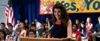 Movie still from “Crazy, Stupid, Love.” (2011), directed by Glenn Ficarra – Medium shot, Over the shoulder angle