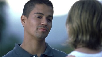 Movie still from “Crazy/Beautiful” (2001), directed by John Stockwell – A man and a woman talking to each other; Close Up shot, Over the shoulder angle