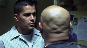 Movie still from “Crazy/Beautiful” (2001), directed by John Stockwell – A man talking to another man in front of a mirror; Close Up shot, Over the shoulder angle