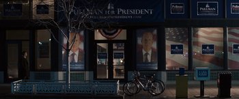 Movie still from “The Ides of March” (2011), directed by George Clooney – Wide shot, High angle