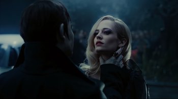 Movie still from “Dark Shadows” (2012), directed by Tim Burton – A man and a woman are looking into each others eyes; Close Up shot, Over the shoulder angle