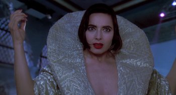Movie still from “Death Becomes Her” (1992), directed by Robert Zemeckis – A person wearing a robe; Close Up shot, Low angle