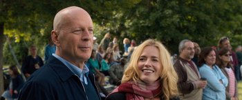 Movie still from “Death Wish” (2018), directed by Eli Roth – A man and a woman standing next to each other; Close Up shot, Low angle