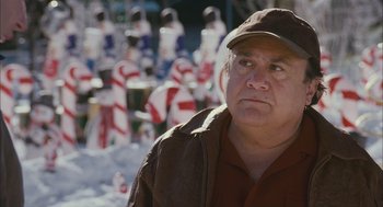 Movie still from “Deck the Halls” (2006), directed by John Whitesell – A person wearing a hat; Close Up shot, Over the shoulder angle
