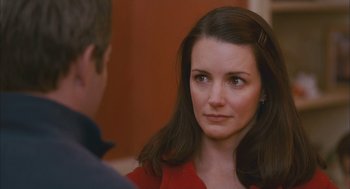 Movie still from “Deck the Halls” (2006), directed by John Whitesell – A person talking to another person; Close Up shot, Over the shoulder angle