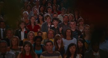 Movie still from “Diary of a Wimpy Kid” (2010), directed by Thor Freudenthal – A large group of people sitting in a room; Extreme Wide shot, High angle