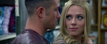 Movie still from “Don Jon” (2013), directed by Joseph Gordon-Levitt – A man and a woman looking at one another; Close Up shot, Over the shoulder angle