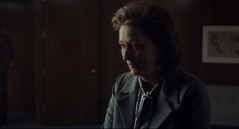 Movie still from “The Post” (2017), directed by Steven Spielberg – Close Up shot, Over the shoulder angle