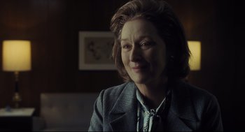 Movie still from “The Post” (2017), directed by Steven Spielberg – Close Up shot, Over the shoulder angle