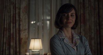 Movie still from “The Post” (2017), directed by Steven Spielberg – Close Up shot, Over the shoulder angle