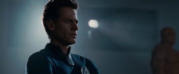Movie still from “Fantastic Four: Rise of the Silver Surfer” (2007), directed by Tim Story – A person wearing a uniform; Close Up shot, Over the shoulder angle