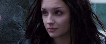 Movie still from “Get Carter” (2000), directed by Stephen Kay – A person with dreads; Close Up shot, Low angle